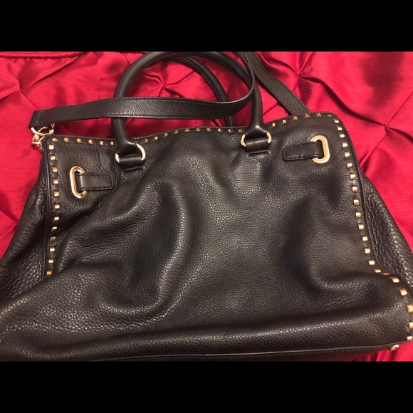 Michael Kors purse! - Picture 2 of 3